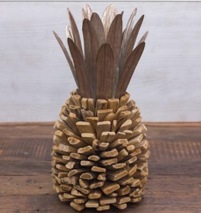 Decorative driftwood pineapples